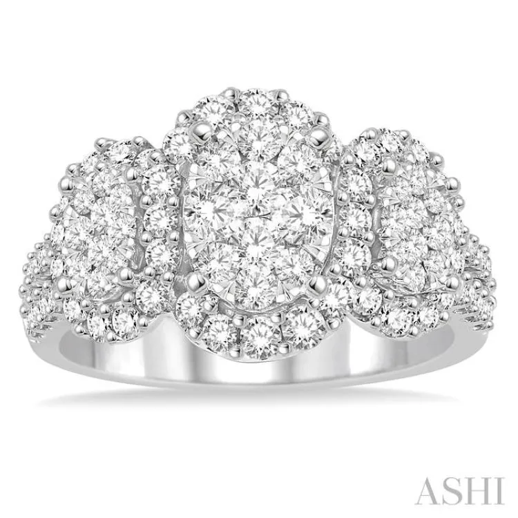 1 1/3 Ctw Diamond Lovebright Ring in 14K White Gold