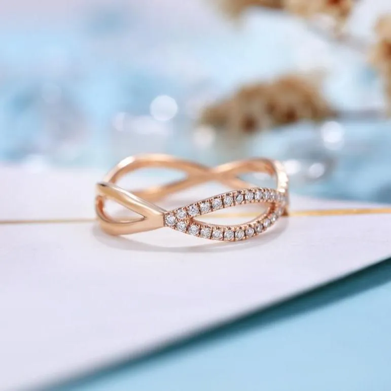 14k Rose Gold Diamond Split Shank Wedding Band