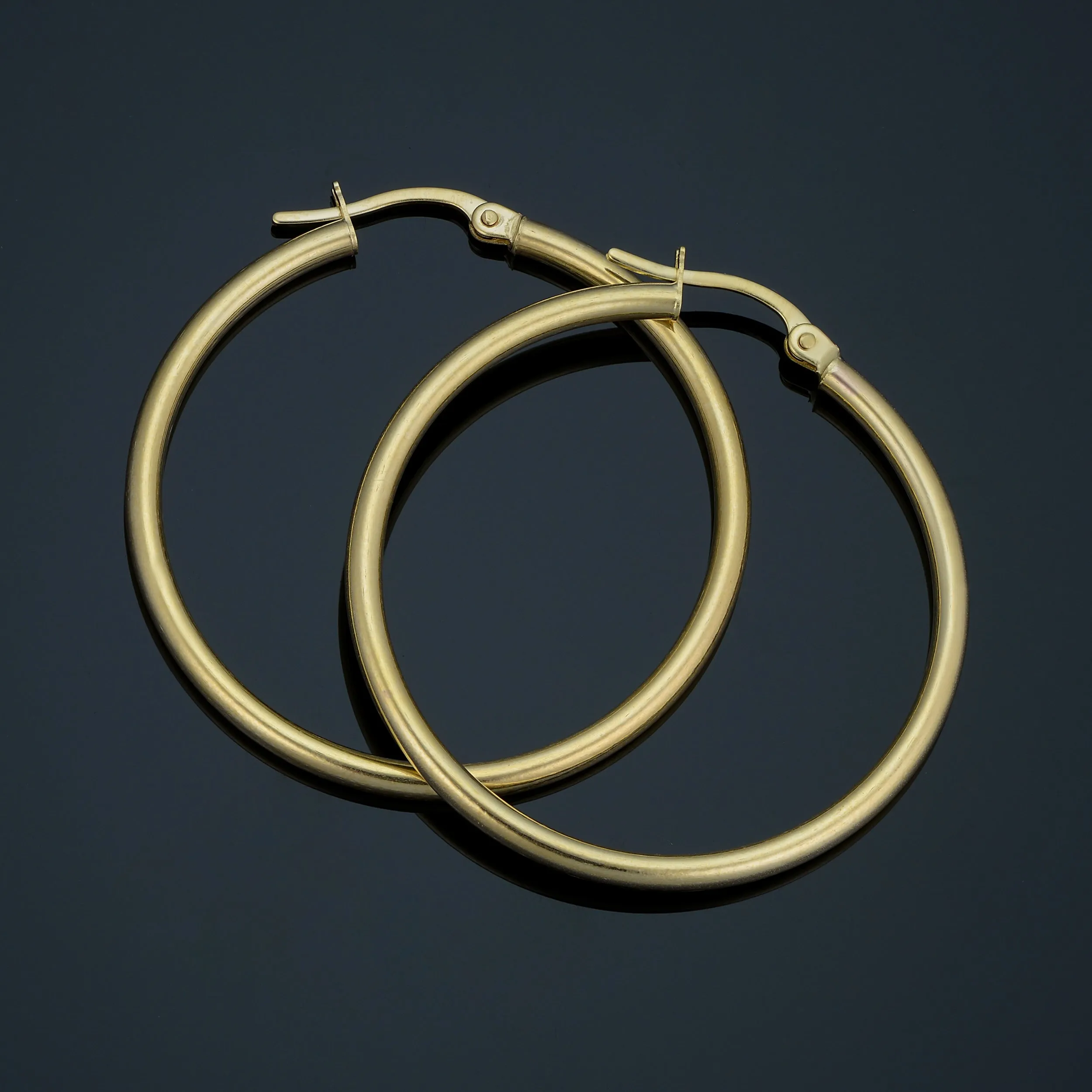 14k Yellow Gold Hoop Earrings (2x30 mm)