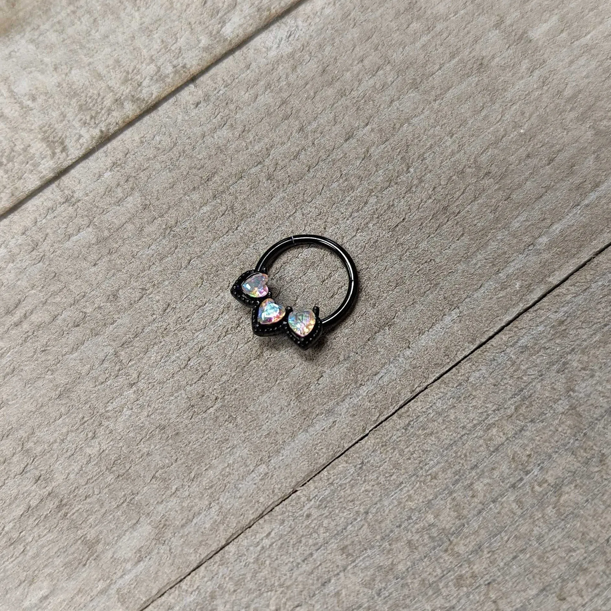 16 Gauge 3/8 Aurora Gem Black Rococo Trio Heart Hinged Segment Ring