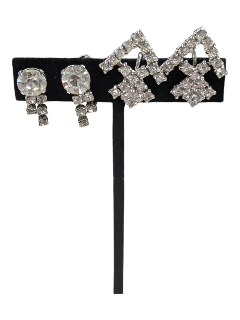 2 Necklaces & 4 Pairs of Ear clips