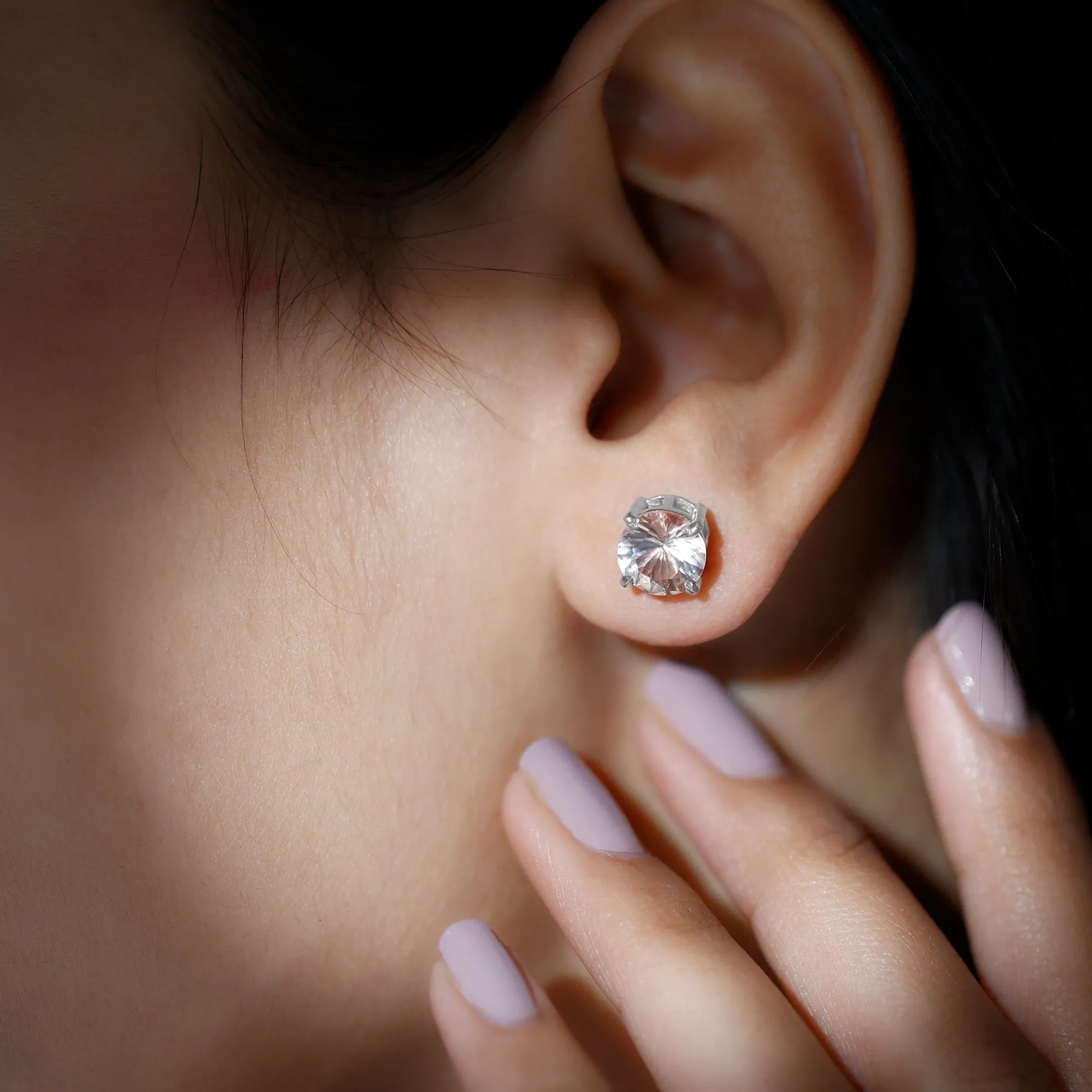 8 MM Round Morganite Solitaire Stud Earrings in Claw Setting