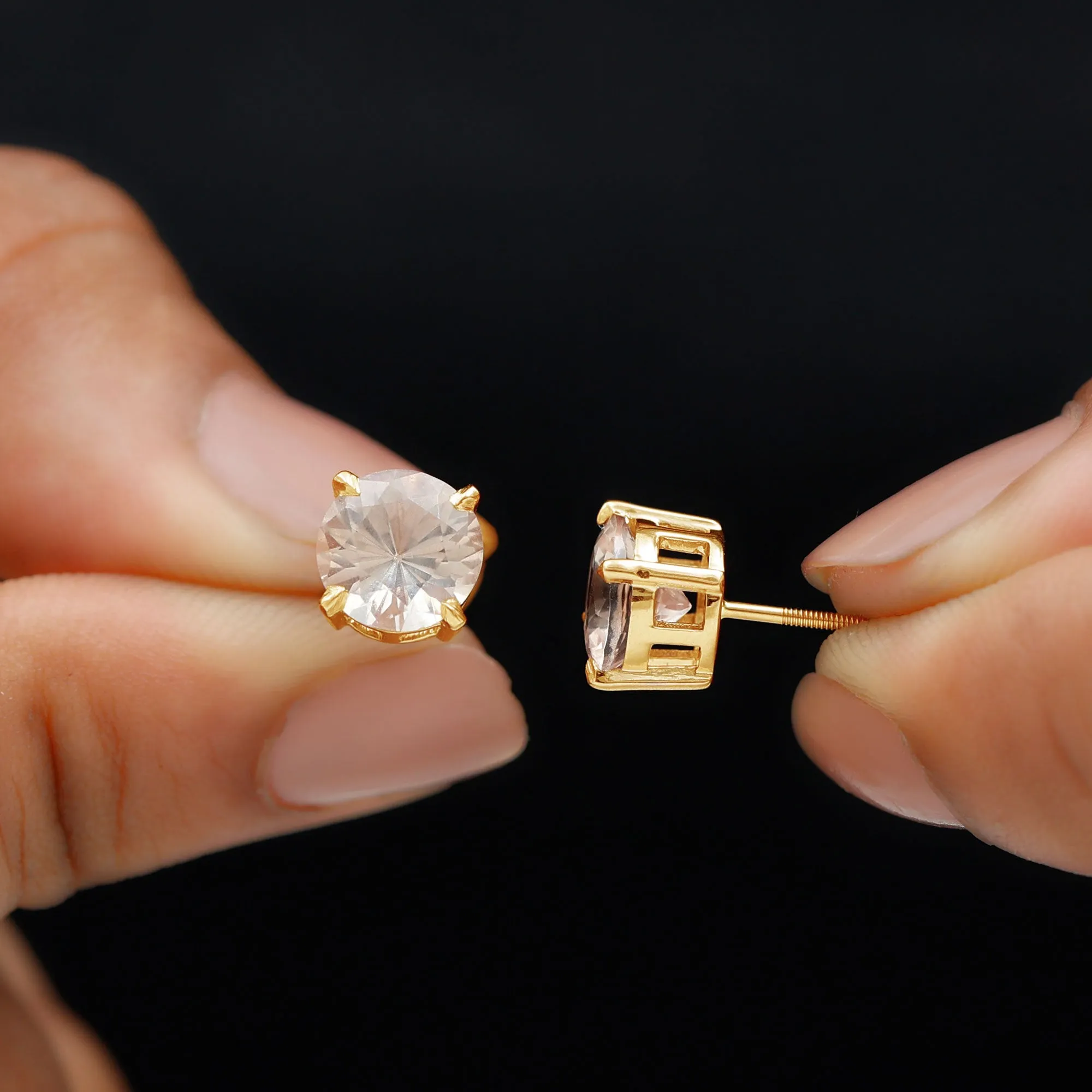 8 MM Round Morganite Solitaire Stud Earrings in Claw Setting