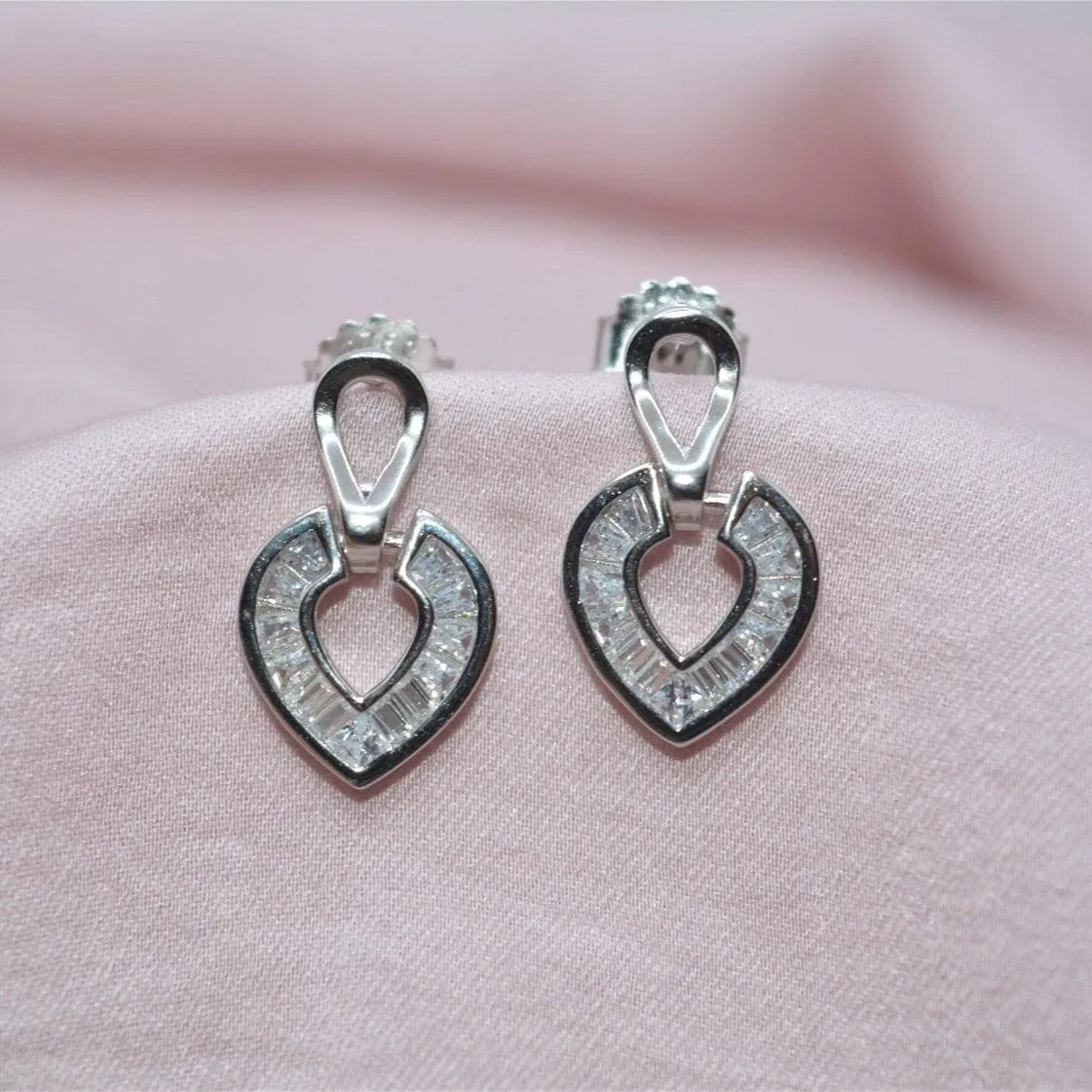 Baguette Leaf Drop Earring