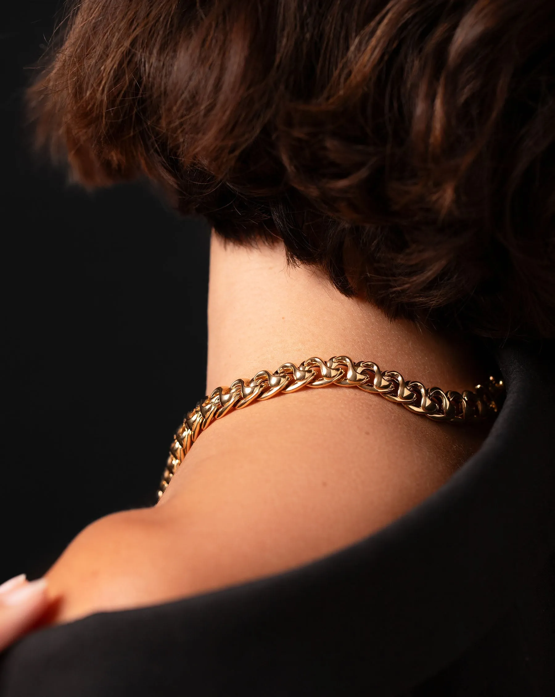 Bold Gold Curve Chain Necklace