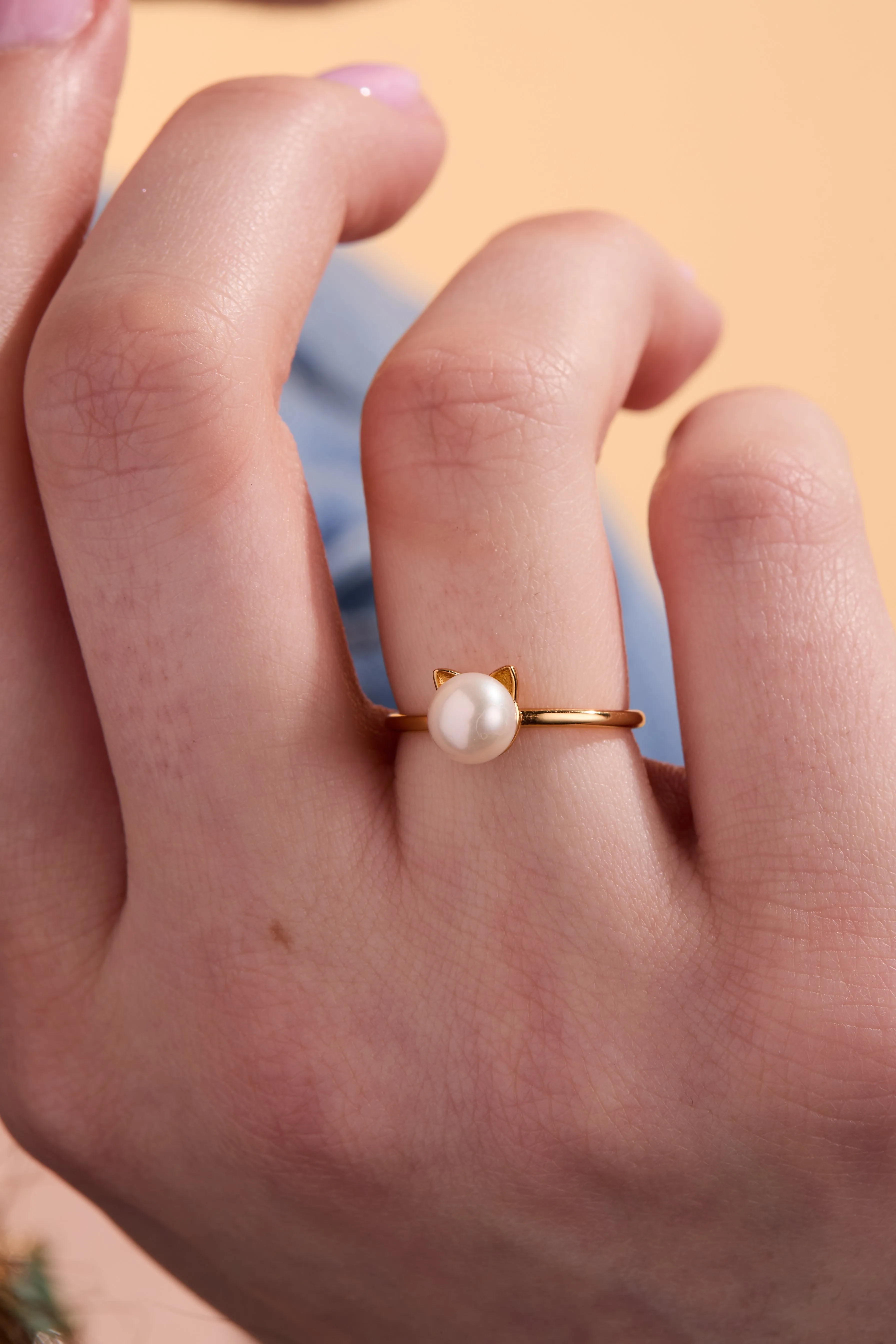Cat Pearl Gold Adjustable Ring W.