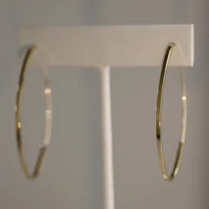Crescent Carrée Hoops