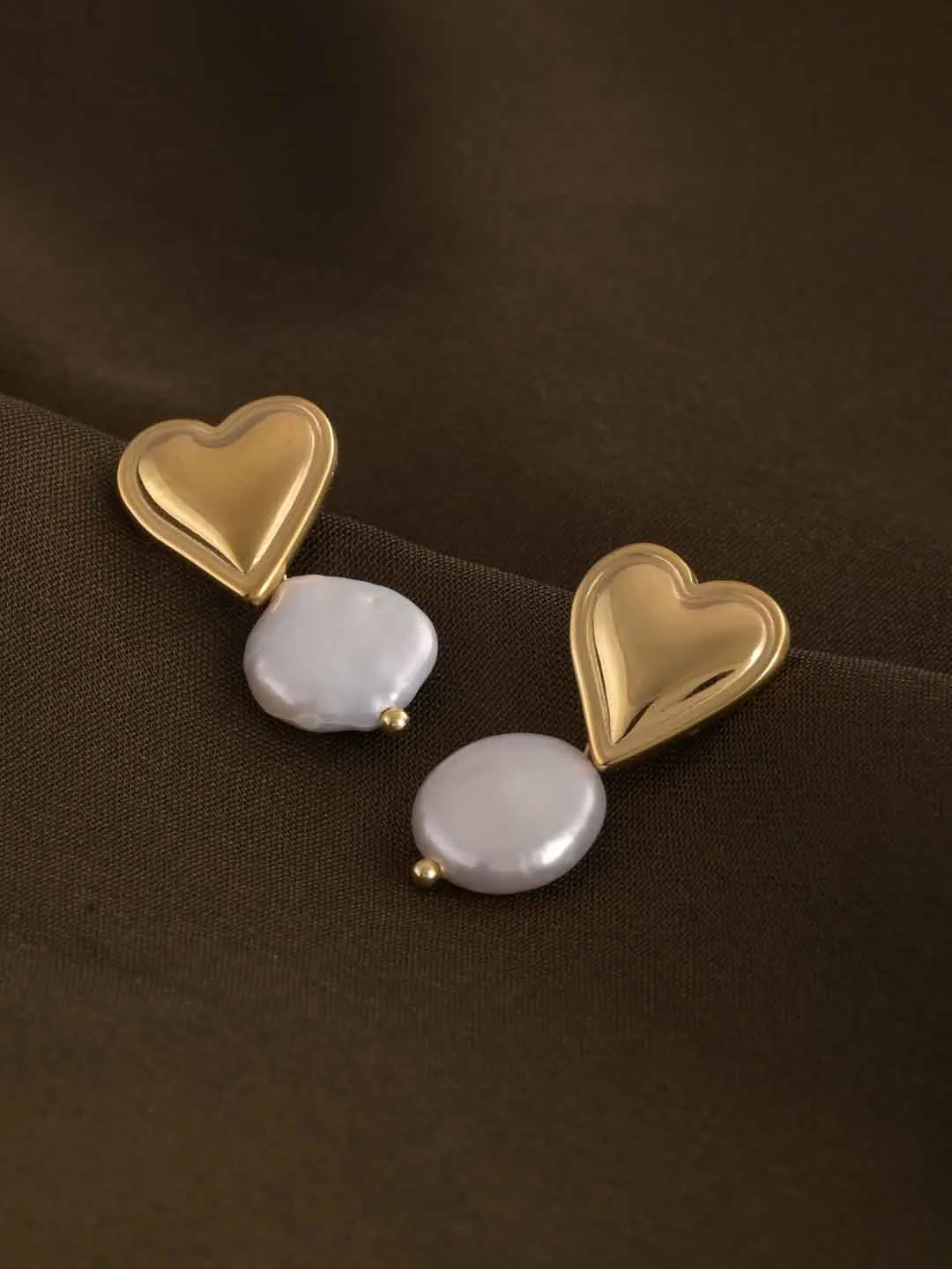 Dangling Pearl Heart Earrings
