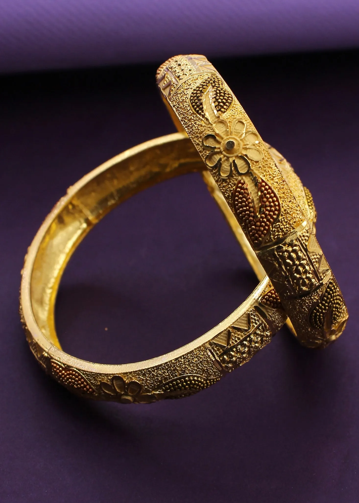 DECOROUS FLORET BANGLES