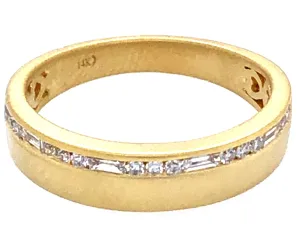 DILAMANI - Diamond Offset Channel Ring