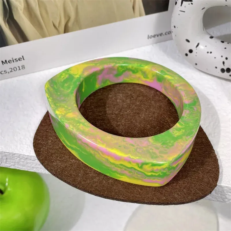 Elegant Gradation Green Resin Wide Cuff Bracelets for Women