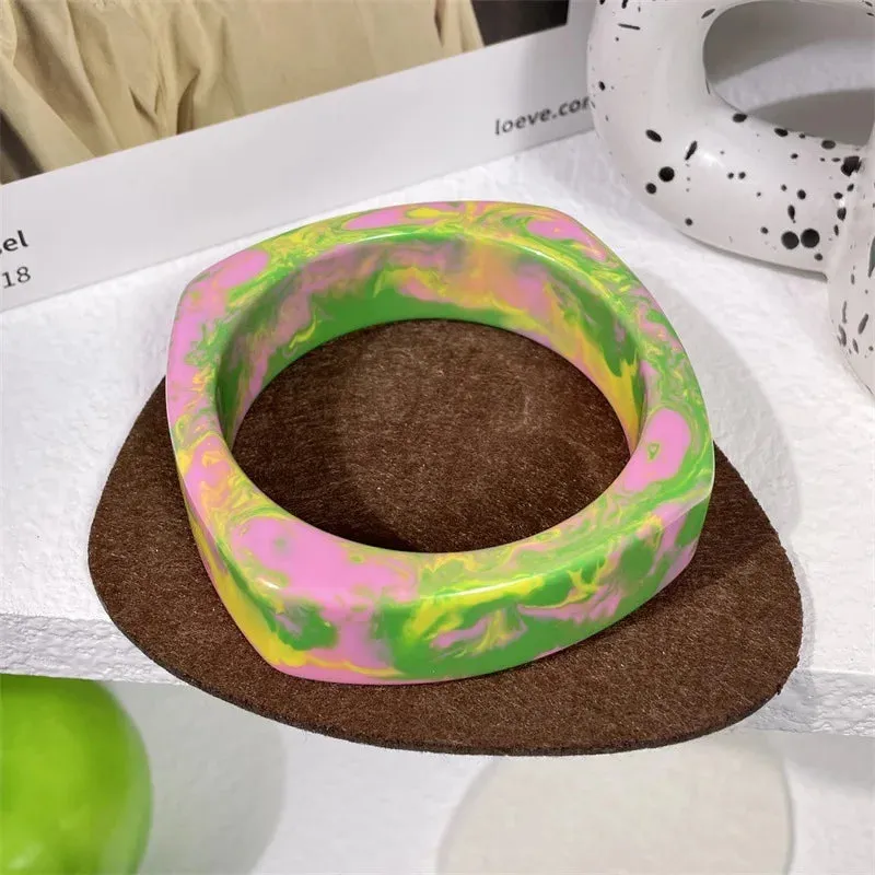 Elegant Gradation Green Resin Wide Cuff Bracelets for Women