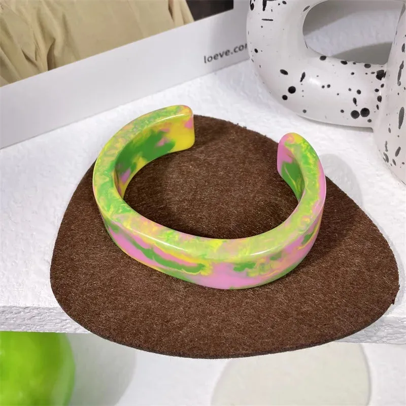 Elegant Gradation Green Resin Wide Cuff Bracelets for Women