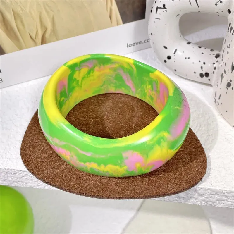 Elegant Gradation Green Resin Wide Cuff Bracelets for Women