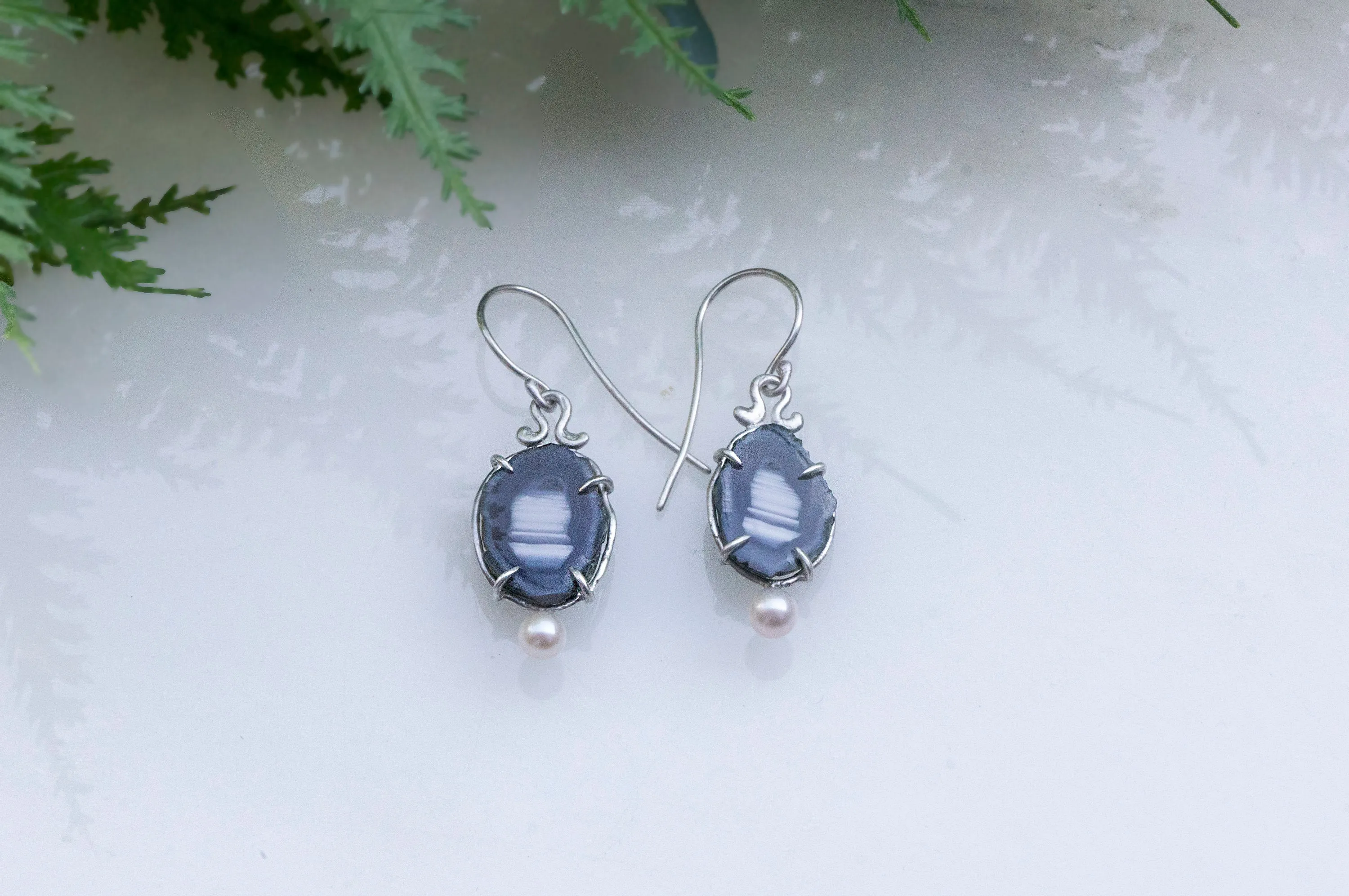 Geode and freshwater pearl earrings