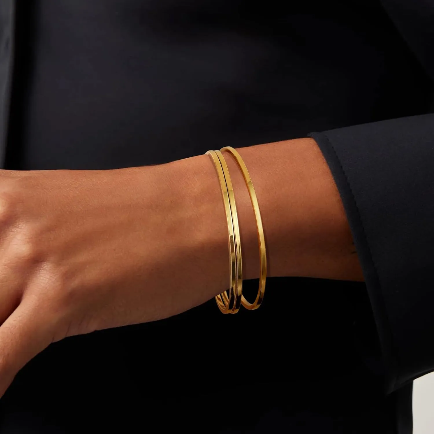 Gold Bangles for Women 18K Gold Plated Stainless Steel Glossy Stackable Thin Round Bracelets Solid Plain Polished Bangles Bracelets Set of 3 Jewelry for Women