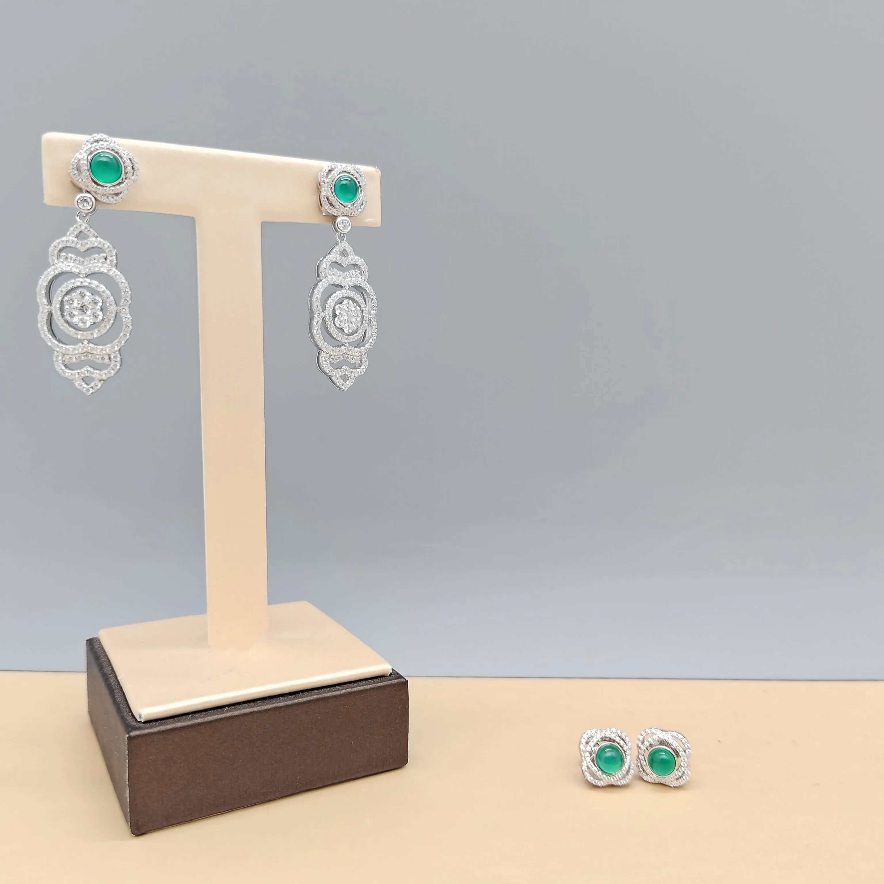 Graceful Blossom Jade Earring