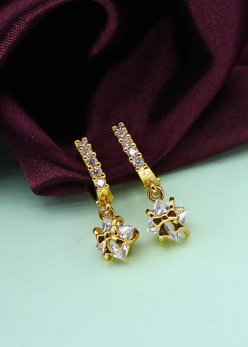 GRACEFUL EAR STUDS