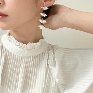 Light and Gorgeous Flower Pierced earrings and Clip-on earrings