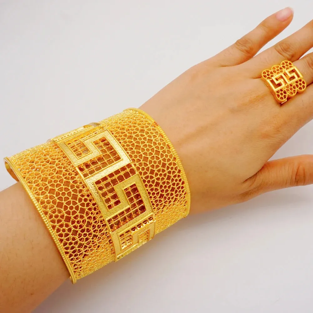 Luxury Dubai Female Big Gold Color Bangles For Women Wedding Bride Bracelet