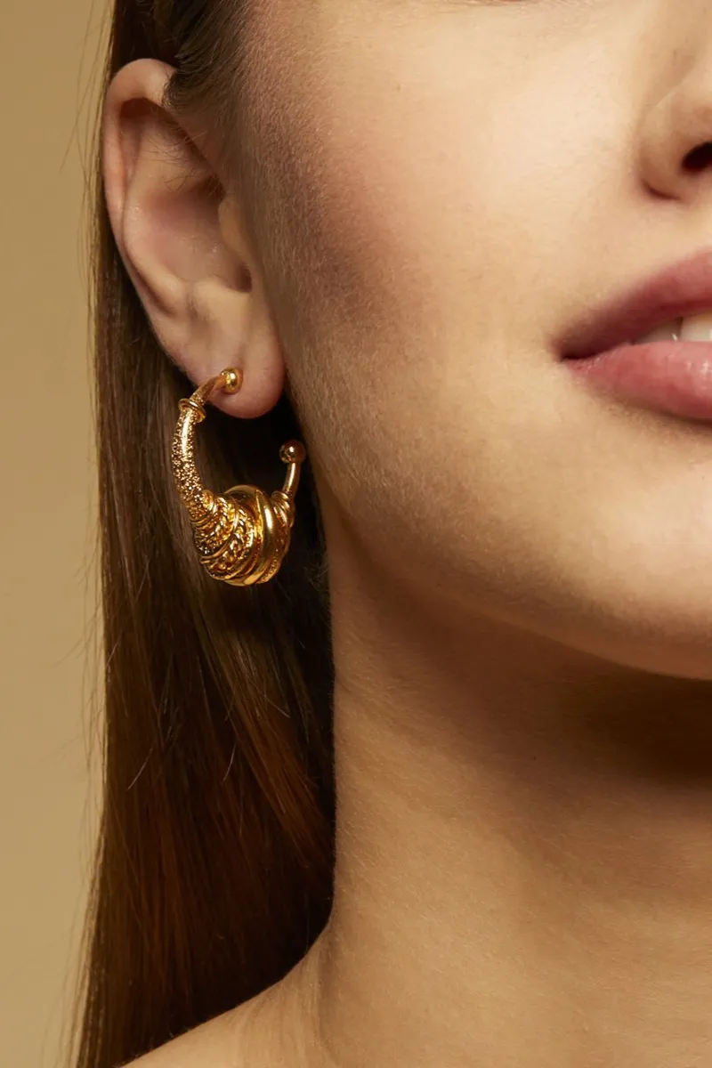 Maranzana Earrings in Gold