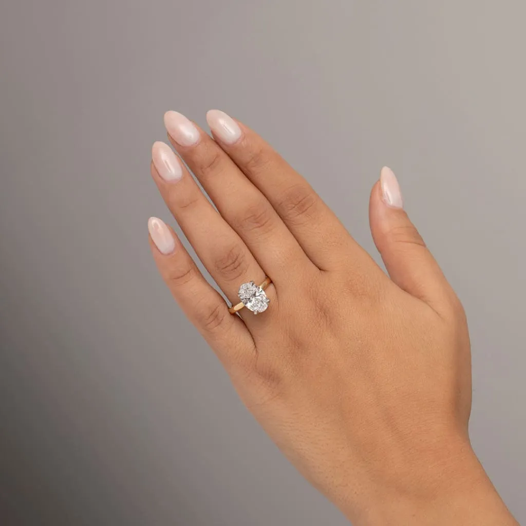 MIAMI 3.00ct | Oval Solitaire Lab Diamond Set in 18ct Gold