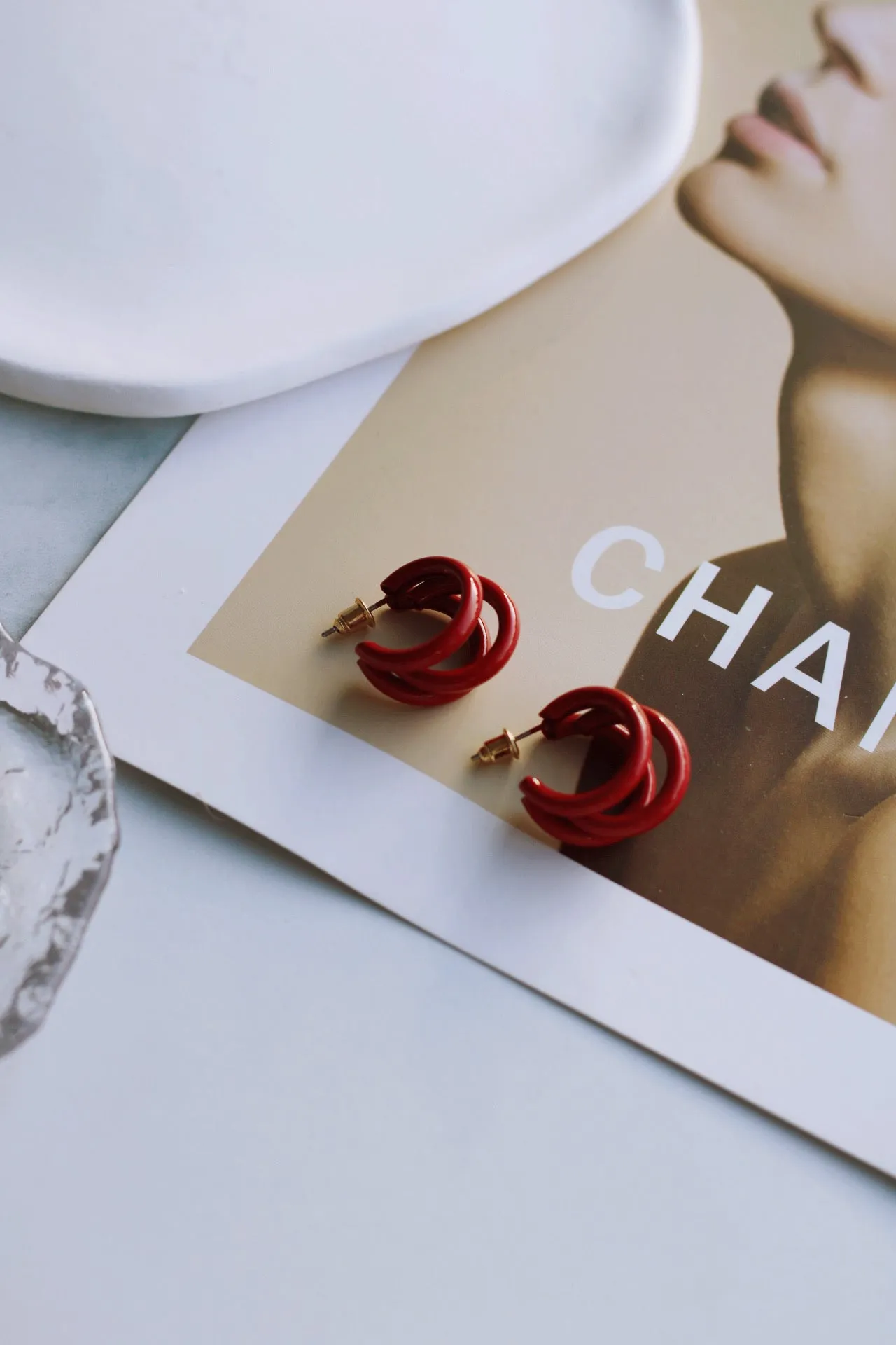 MINI VIVIAN TRIPLE HOOPS IN RED