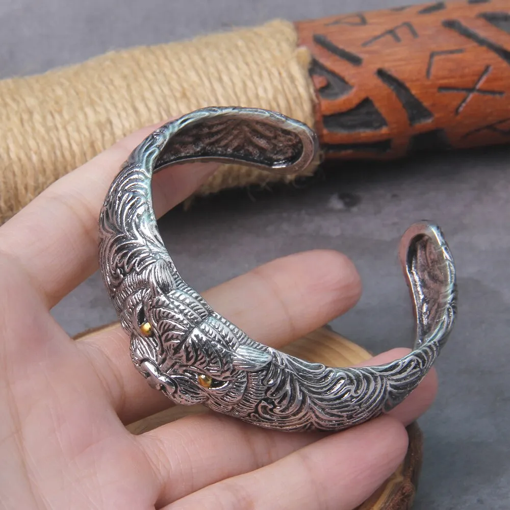 New Style Men's Classic Punk Domineering Tiger Carved Metal Open Bracelet