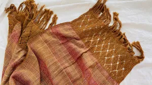 Oaxacan Rebozo Shawl. Fancy Fringe Work. Santa María Tlahuitoltepec