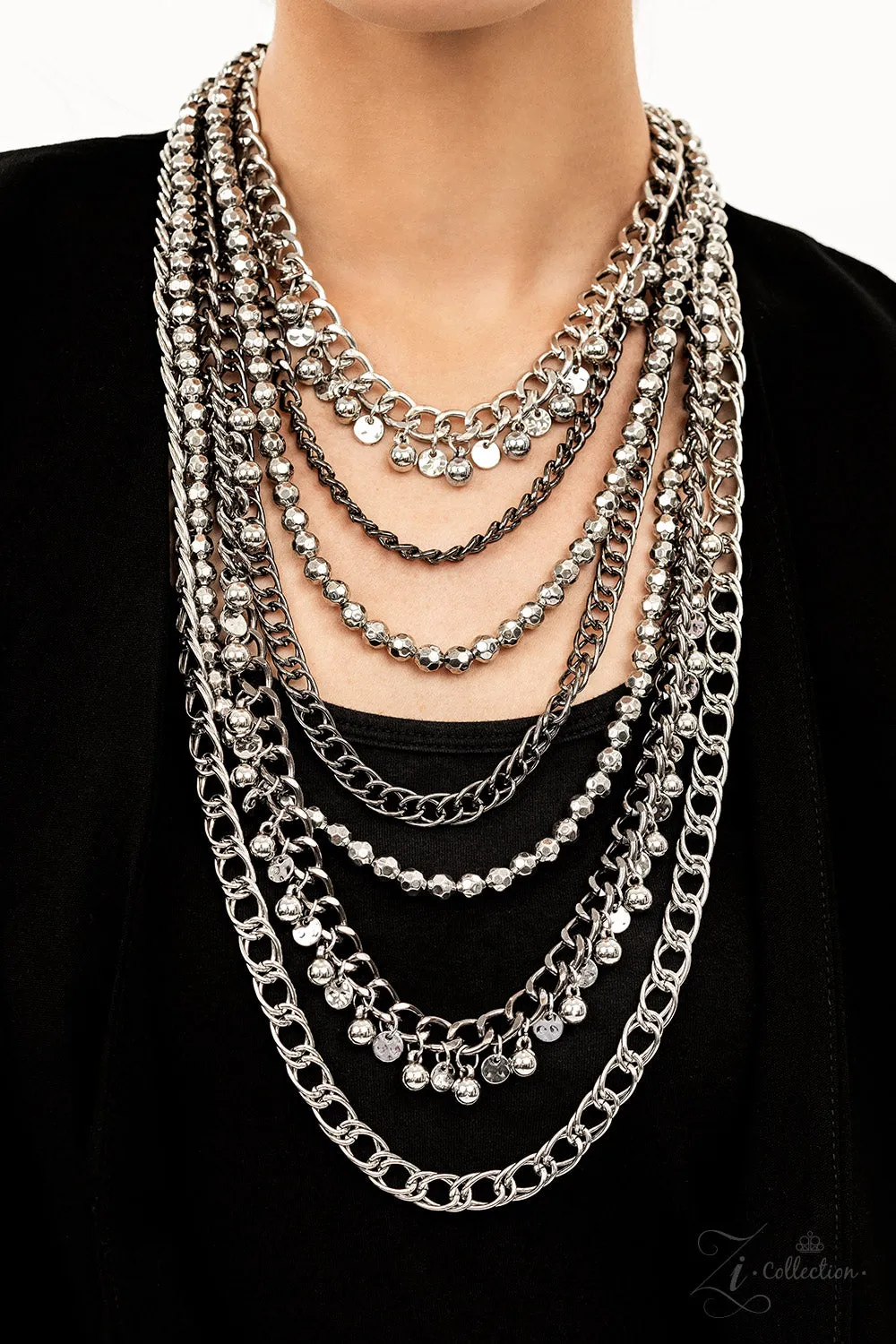 Paparazzi 2022 Zi Collection: Audacious - Gunmetal Necklace