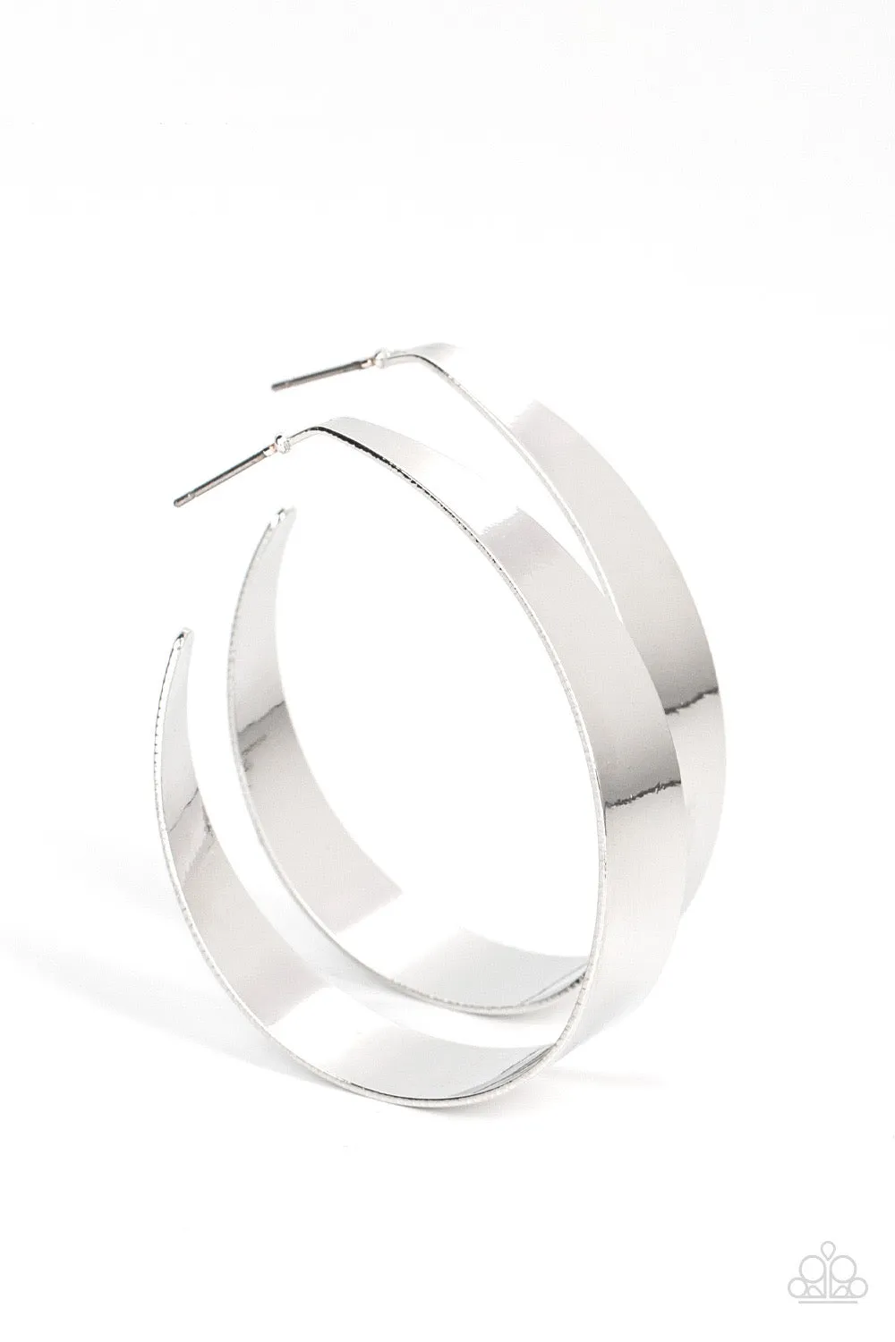 Paparazzi Flat Out Fashionable - Silver  Earring P5HO-SVXX-329XX