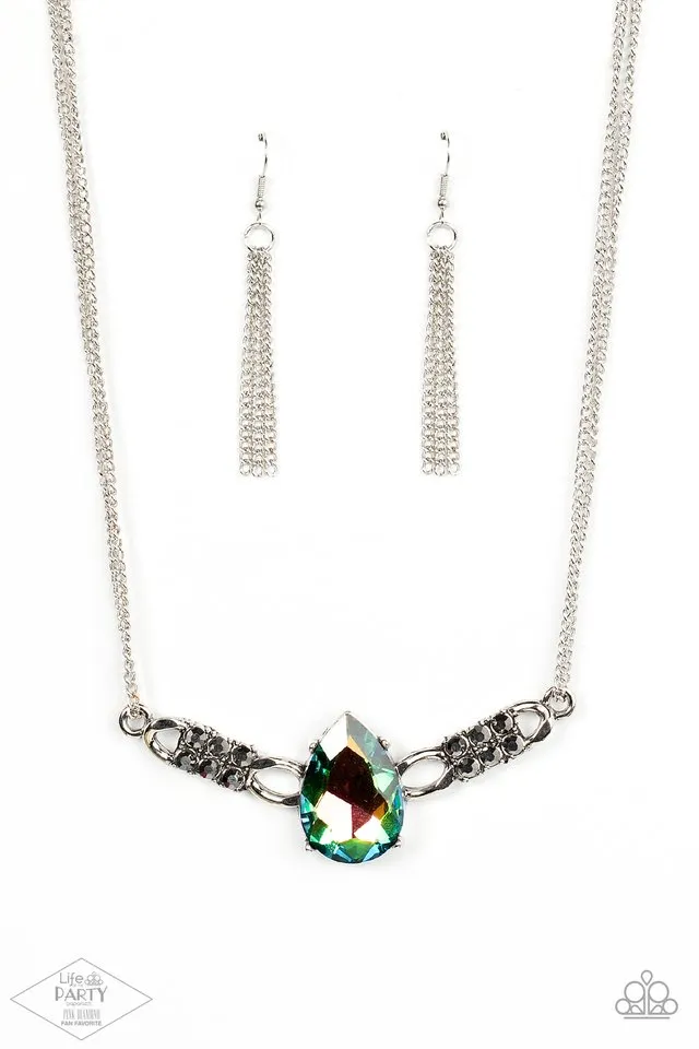 Paparazzi Necklace ~ Way To Make An Entrance - Multi