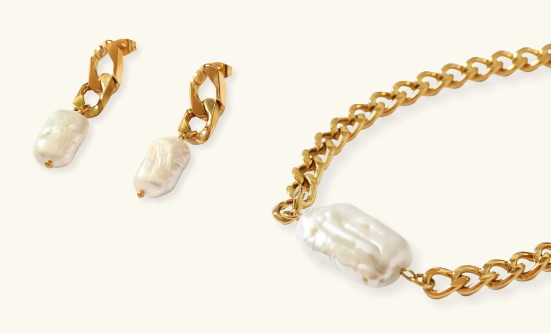 Pearl Pill Necklace & Earring Set