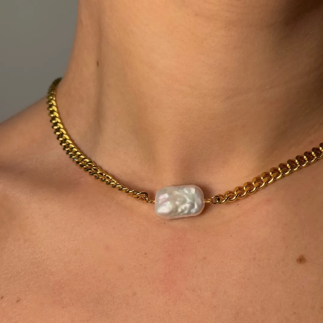 Pearl Pill Necklace & Earring Set