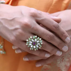 Pearl Twirl Green Ring