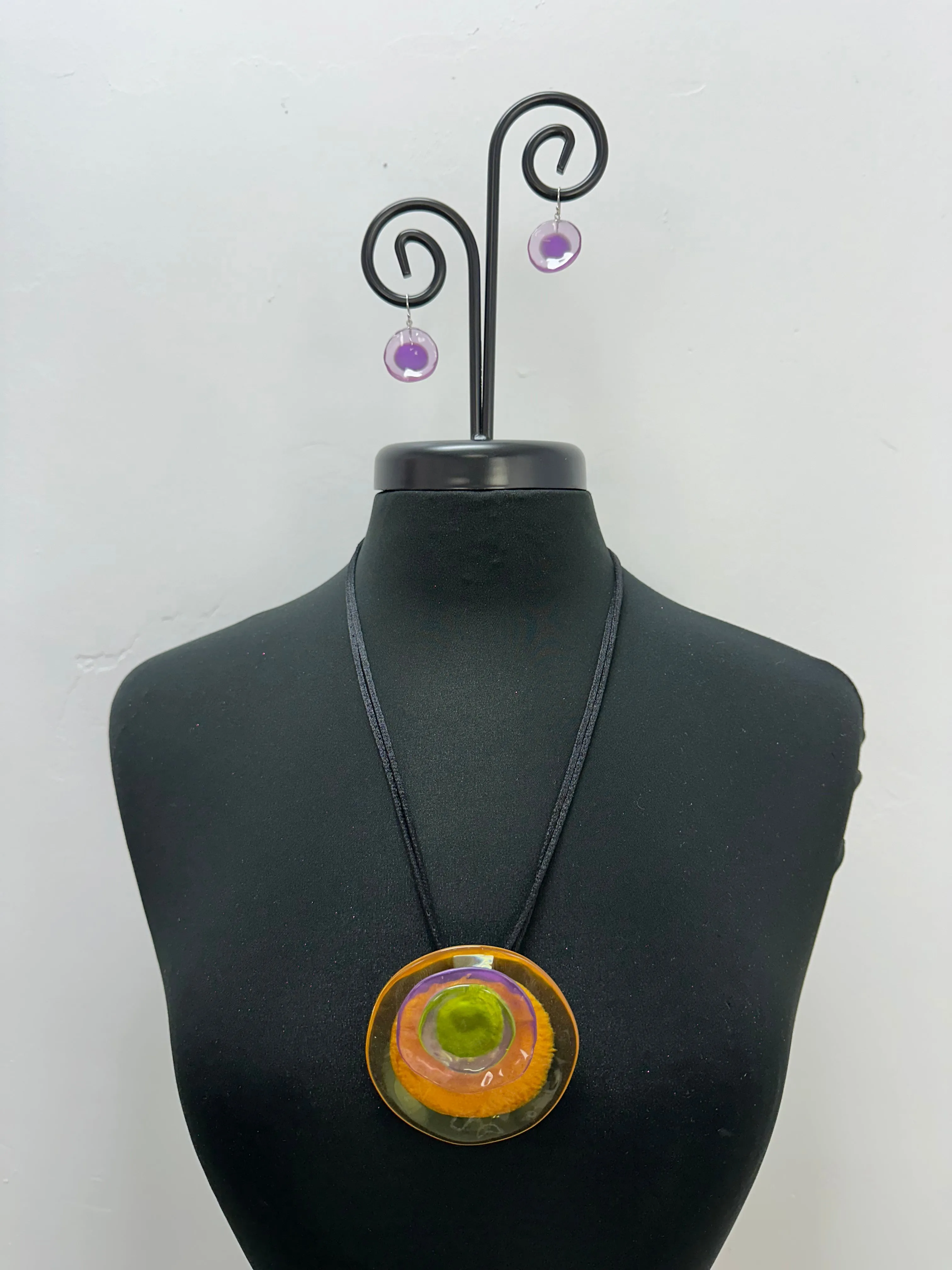 Purple Flora Polyresin Earrings