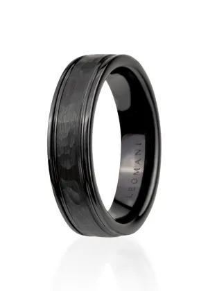 Rajona Ring in Black Ceramic