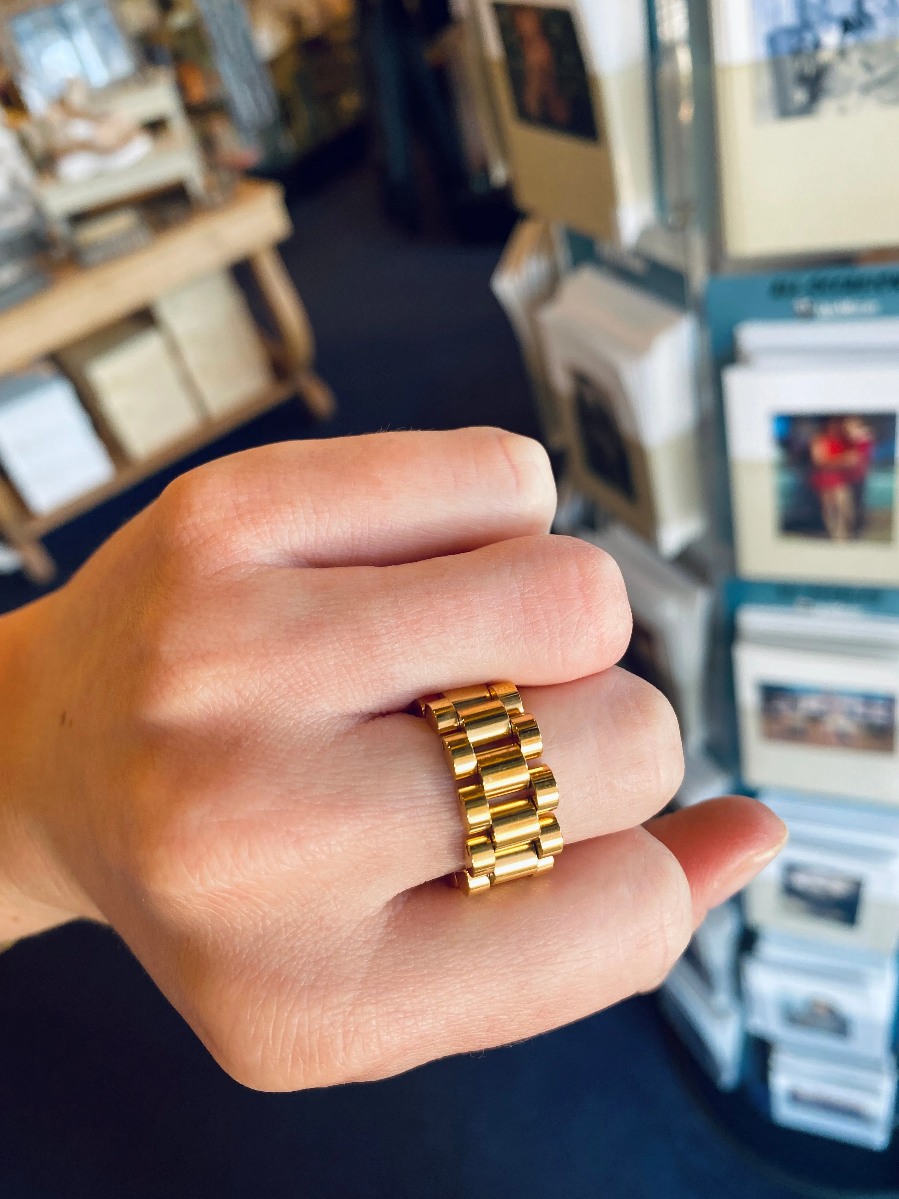 Rolly Ring