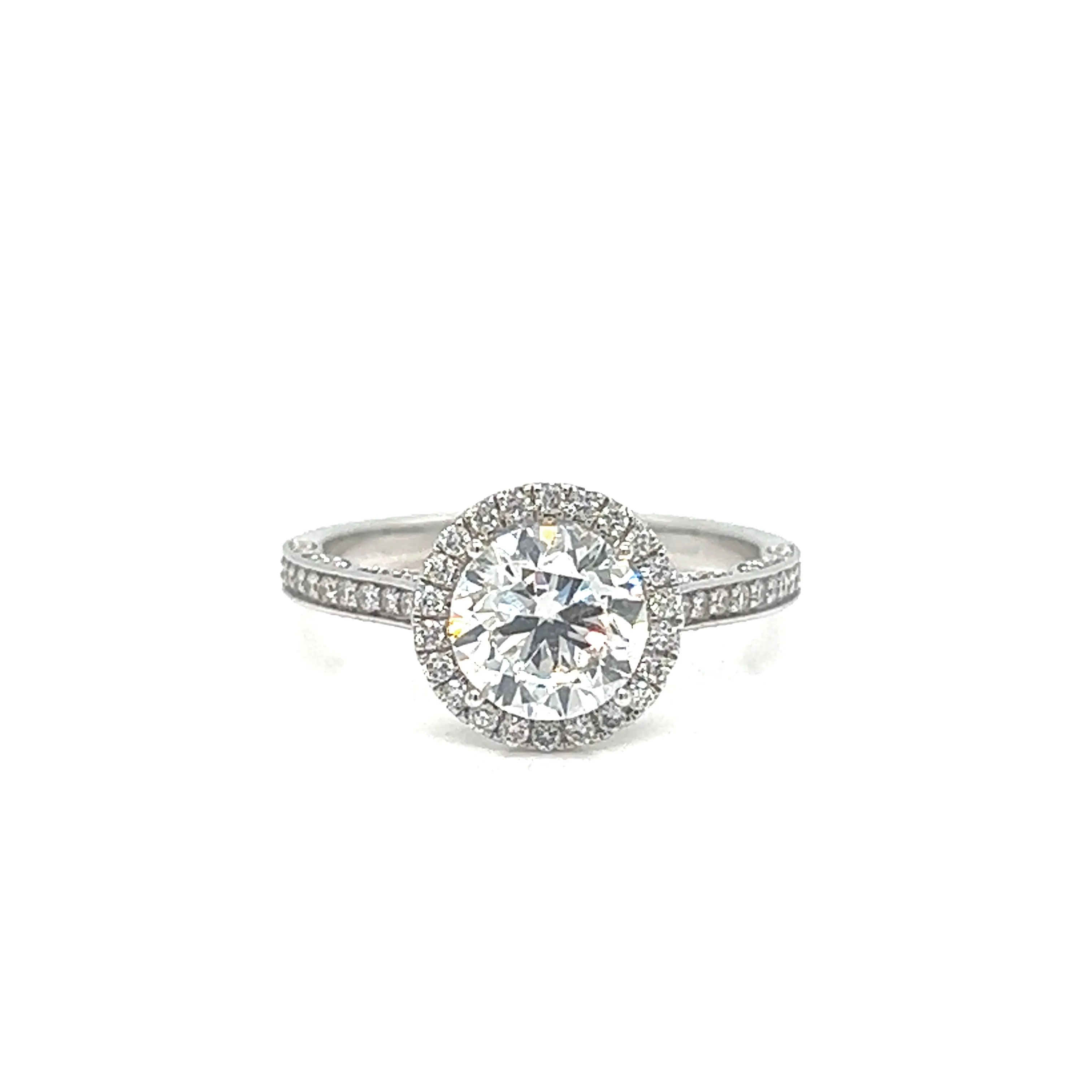 Round Brilliant Lab Diamond Halo Ring