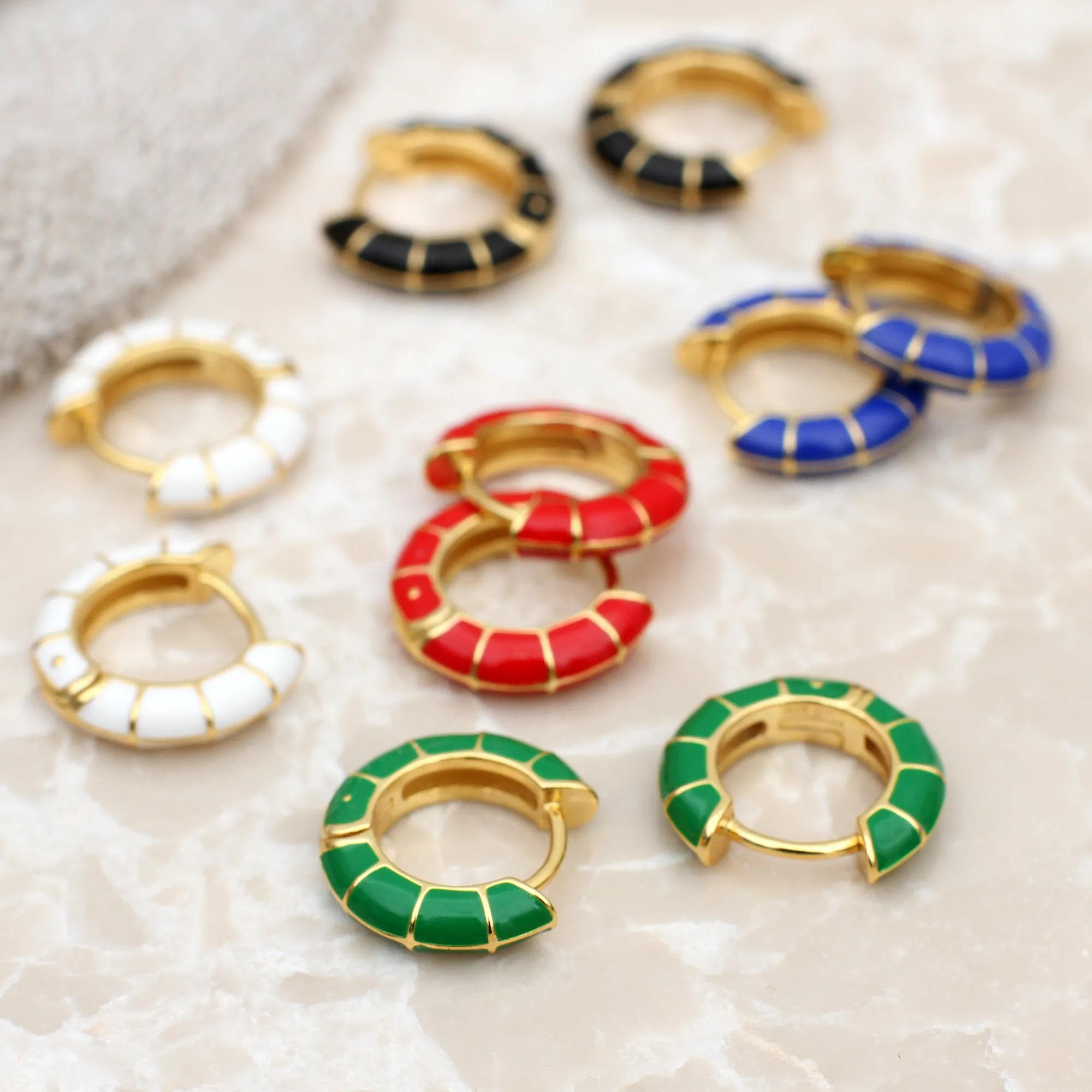 Taffy Enamel Twister Huggie Hoops