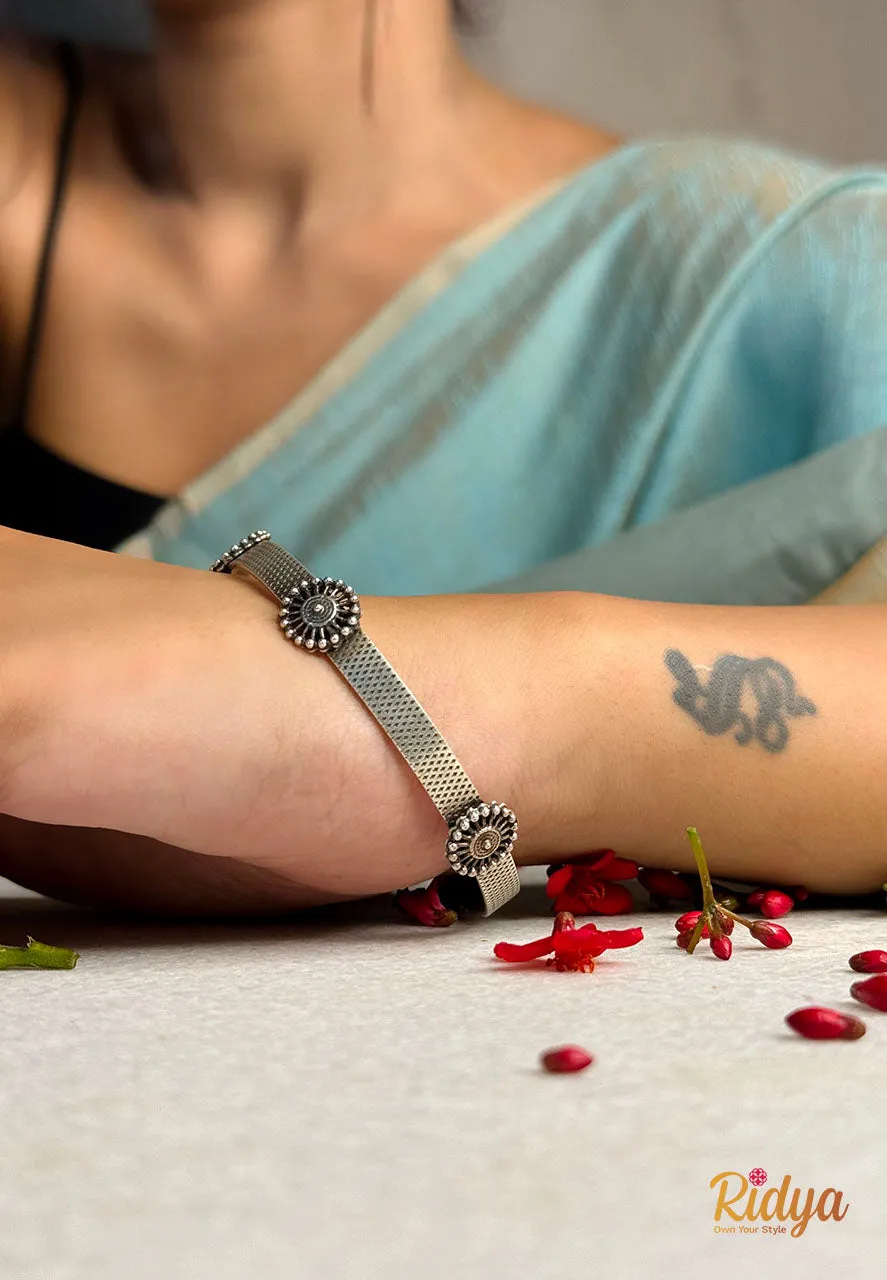 Textured Chakra embellished Classic Bangle