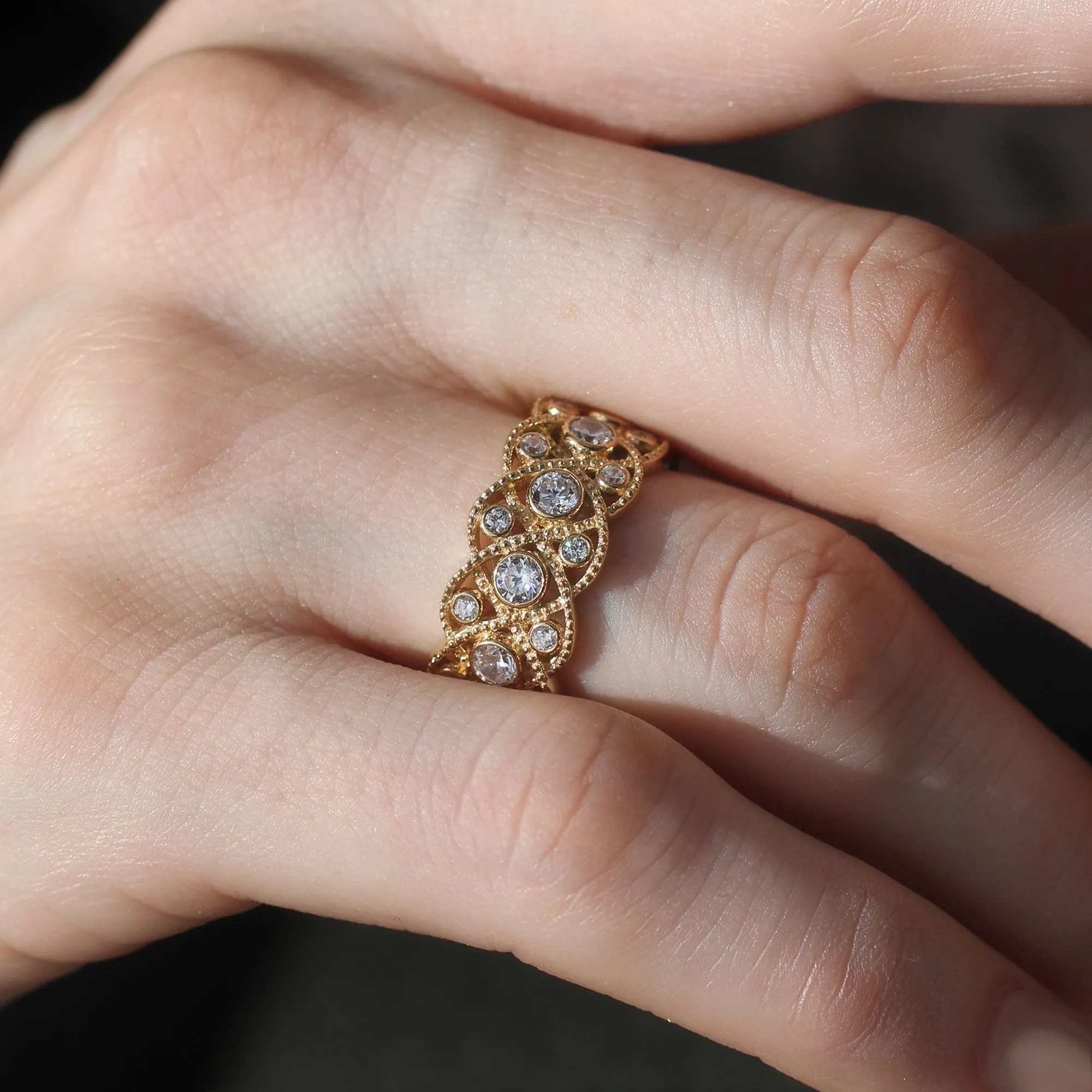 Timeless Love: 9mm Vintage Eternity Ring