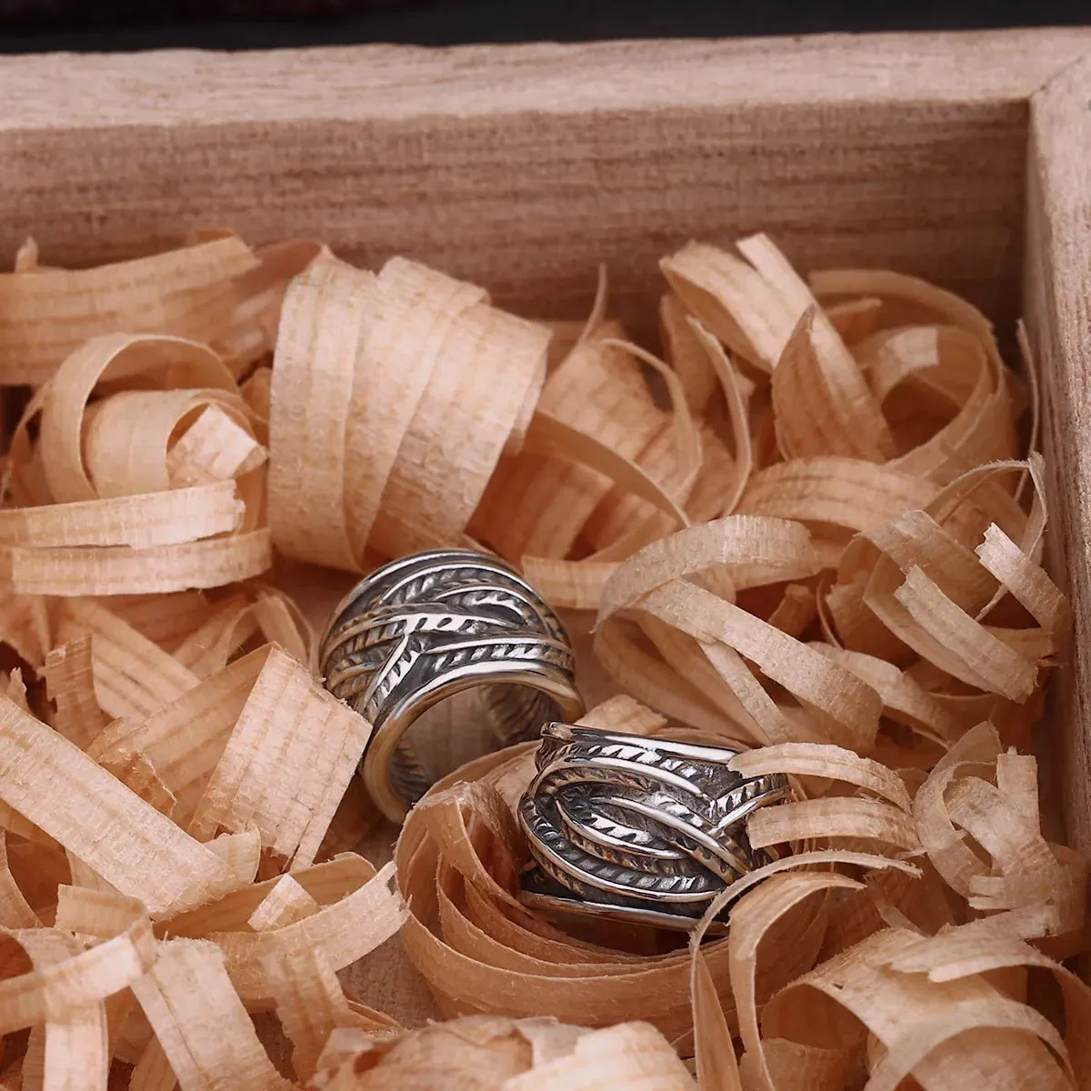Women Personality Feather Pattern Clip Viking Earrings
