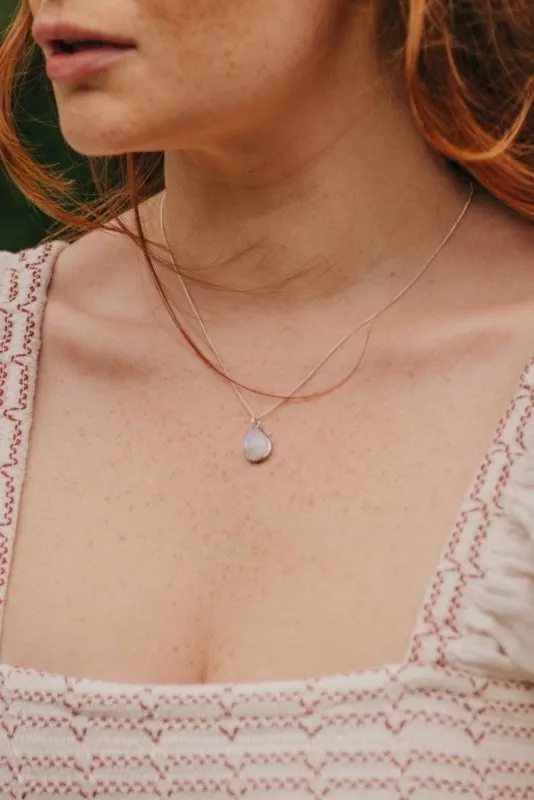 Xander Kostroma - 925 Sterling Silver Moonstone Teardrop Necklace - Ideal for Women - Enhances Intuition and Healing - Handcrafted Elegance for Daily Wear - 42cm   Extension - Perfect Gift for Creativity and Style