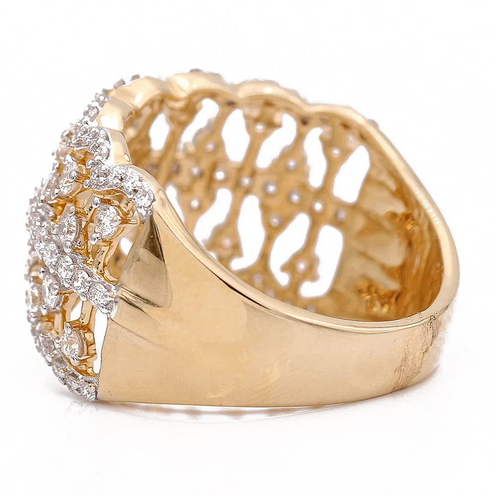 Yellow Gold  Diamond Fashion Ring with 1.00 Tw Round Diamond